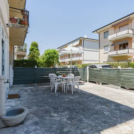 Lara By Interhome Apartamento Lido di Camaiore
